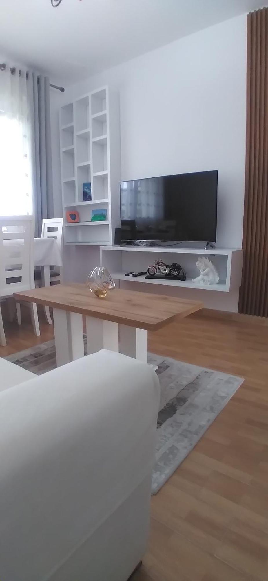 Vila Nela Shkodër エクステリア 写真