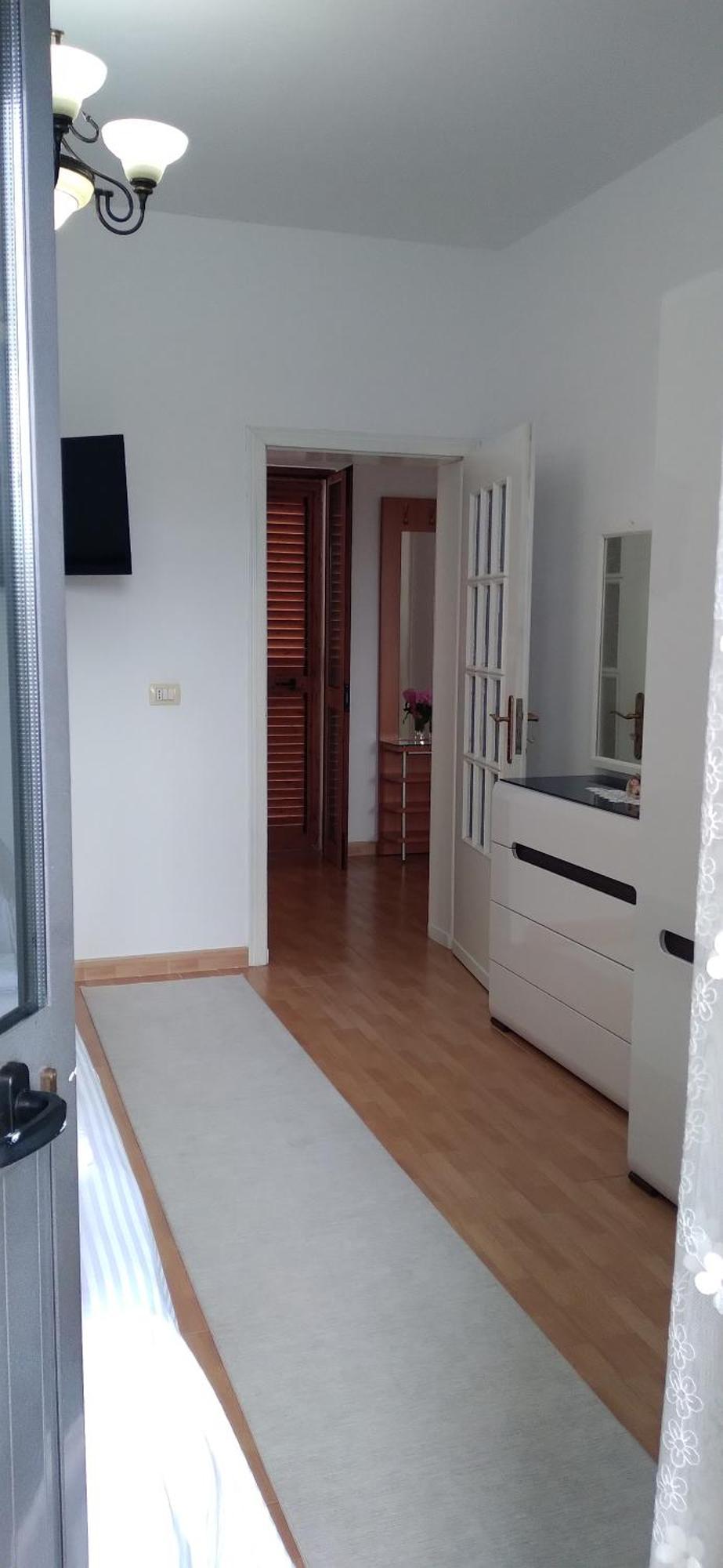 Vila Nela Shkodër エクステリア 写真